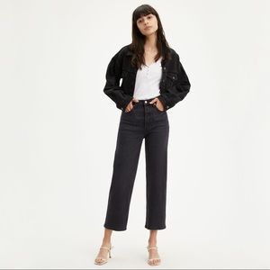 Levi’s Premium Ribcage Straight - 29